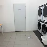 Backpackers ホステル *
