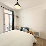 Backpackers Hostel *