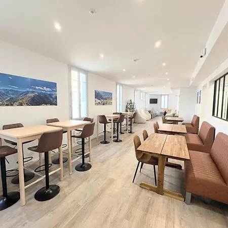 Auberge de jeunesse Backpackers *