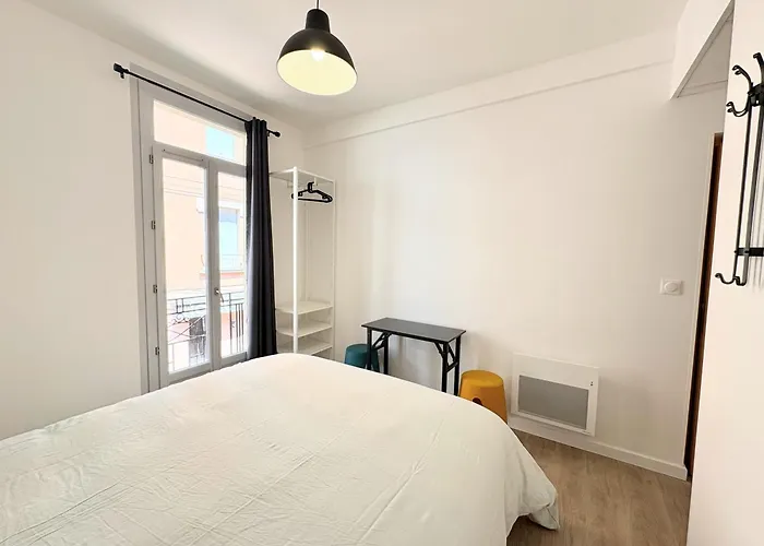 Backpackers بيت شباب *