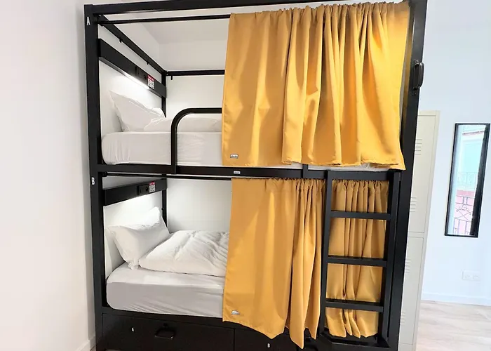 Backpackers لورد