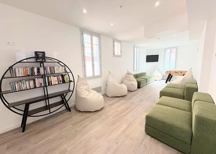 Backpackers 旅馆 *